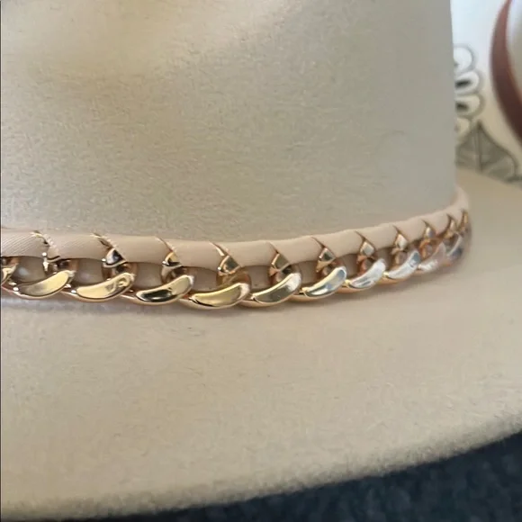 New  Classic Stylish Women's Hat Collection - Black, Pink, Cream Hand painted . - Picture 8 of 12